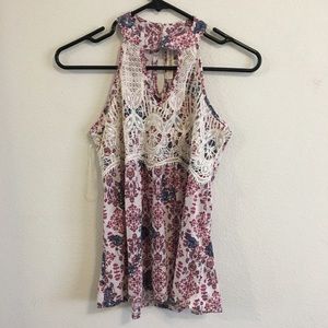 NWT Rewind high neck floral top
